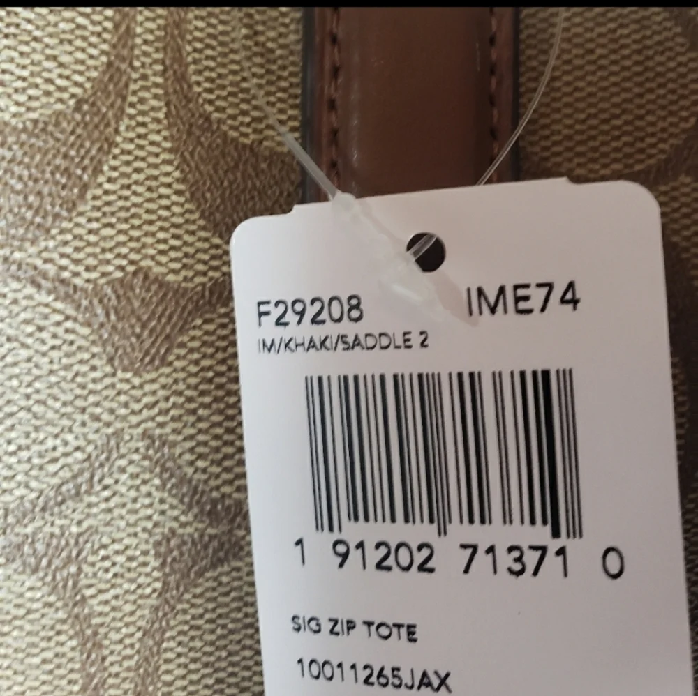 New Coach Zip Top Tote In Signature Canvas khaki nwt - Picture 5 of 11